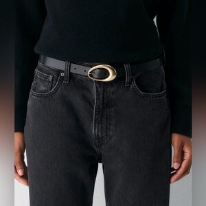 NWOT Aritzia Perennial Solid Braas Leather Belt